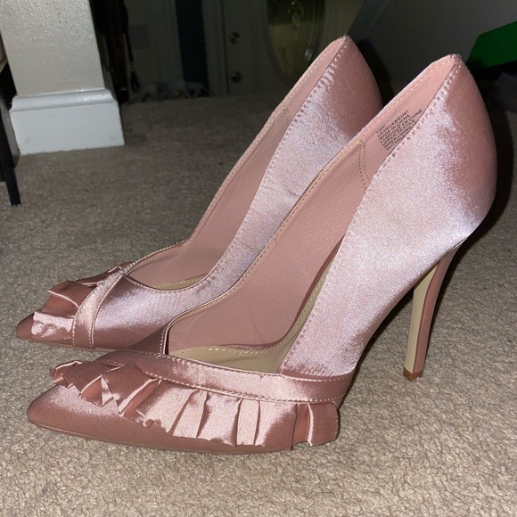 Shoes - Picture 8 of 8